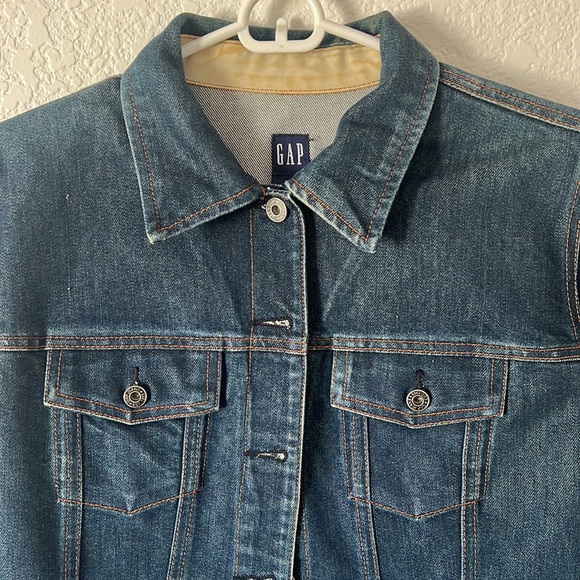 Vintage 90’s Gap Dark Denim Jacket - Picture 2 of 4